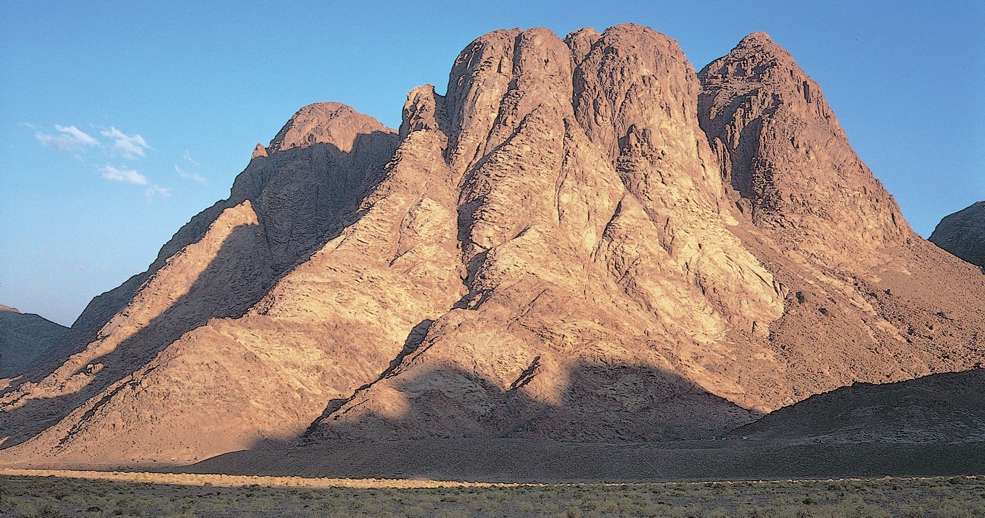 A mountain in Egypt traditionally believed to be Mount Sinai. Image via Church of Jesus Christ.