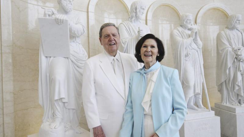 Elder and Sister Holland at the dedication of the Rome Italy temple in 2019. Image via Deseret News.